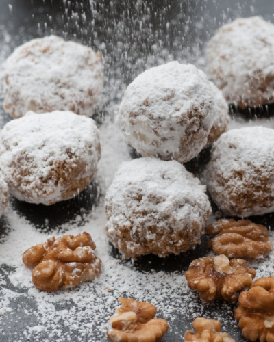 Delicias de Nuestra Cafetería Galletas Besos de Nuez