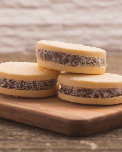 Deliciosos Alfajores Galletas de Mantequilla Rellenas de Cajeta